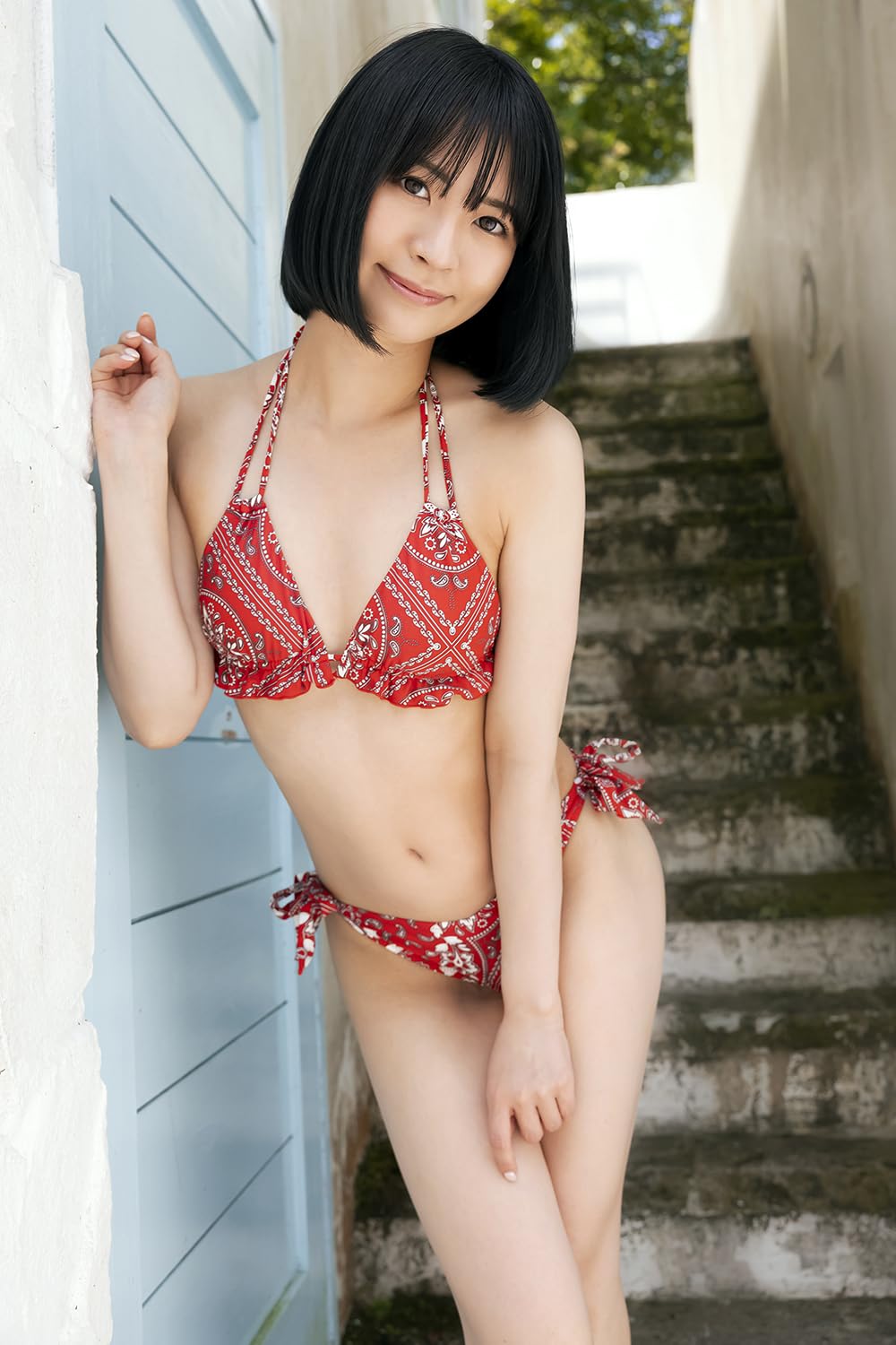 Natsu Tojo Photo Book "kimi to hitonatsu"