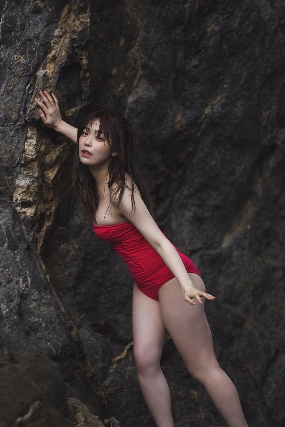 Kira Shiomi 1st Photo Book "kirararapon"