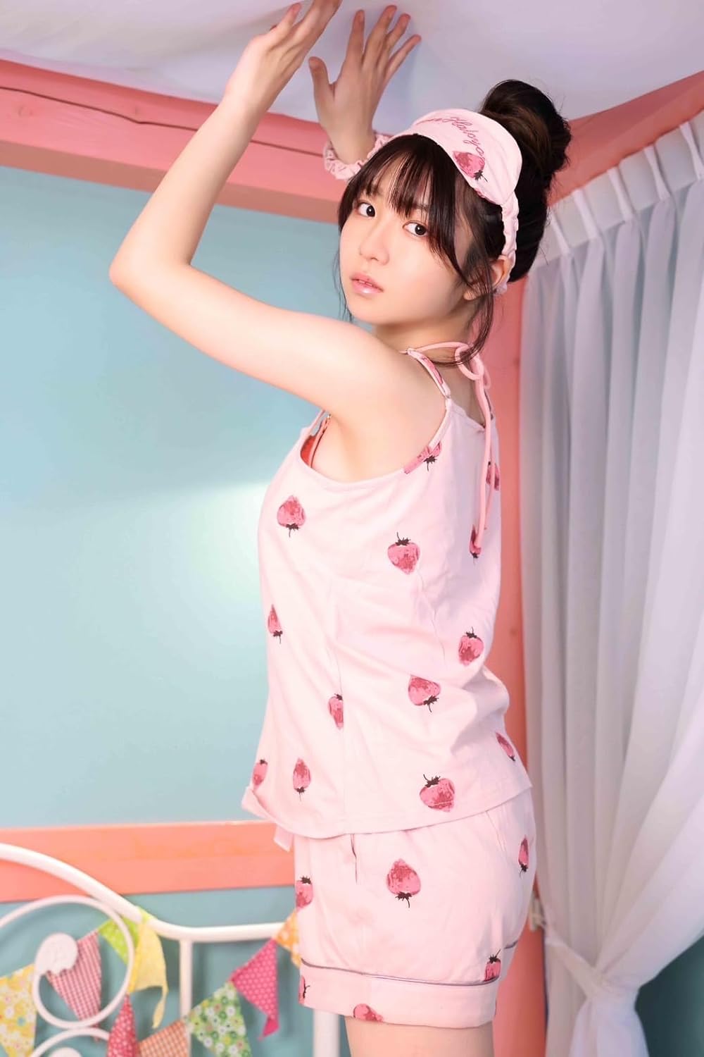 Iris Photo Book "Nijiiro"