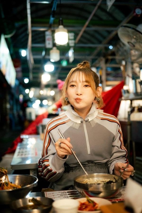 Yoshino Nanjo Photo Book skip trip in Korea