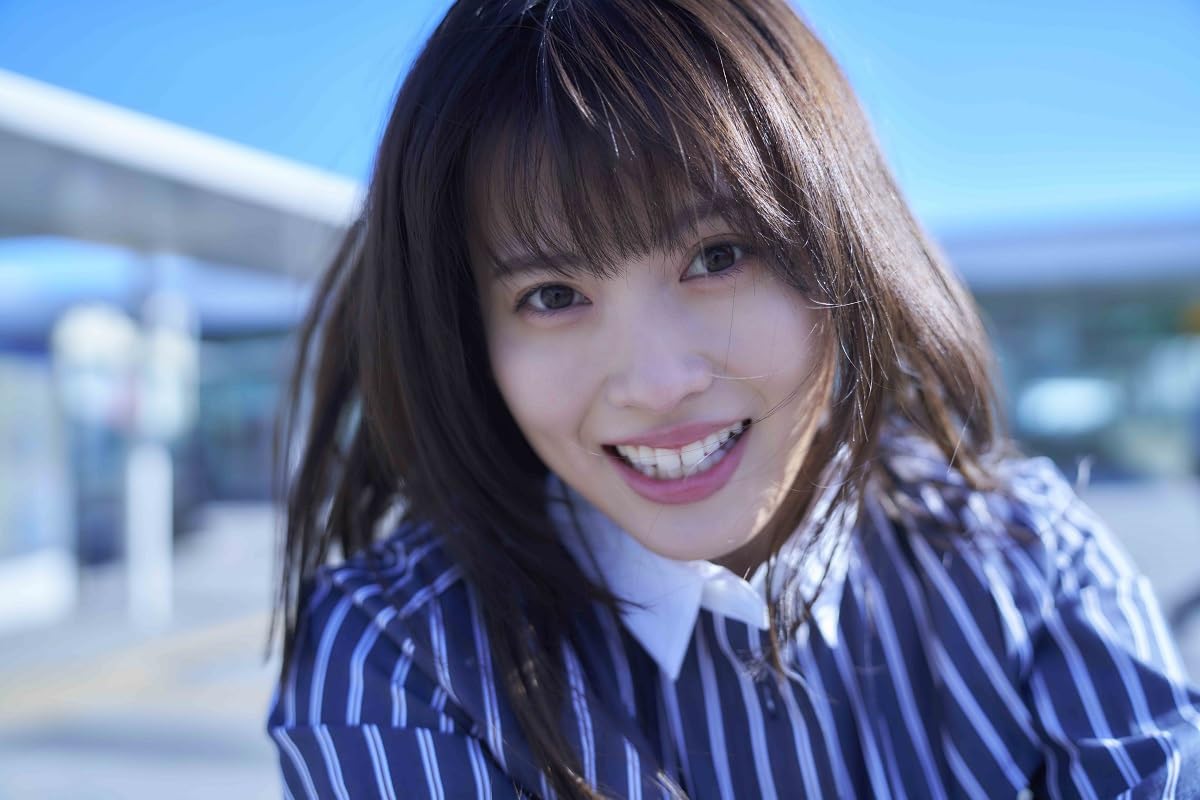 Rin Okabe 1st Photo Book "escargot" / AKB48