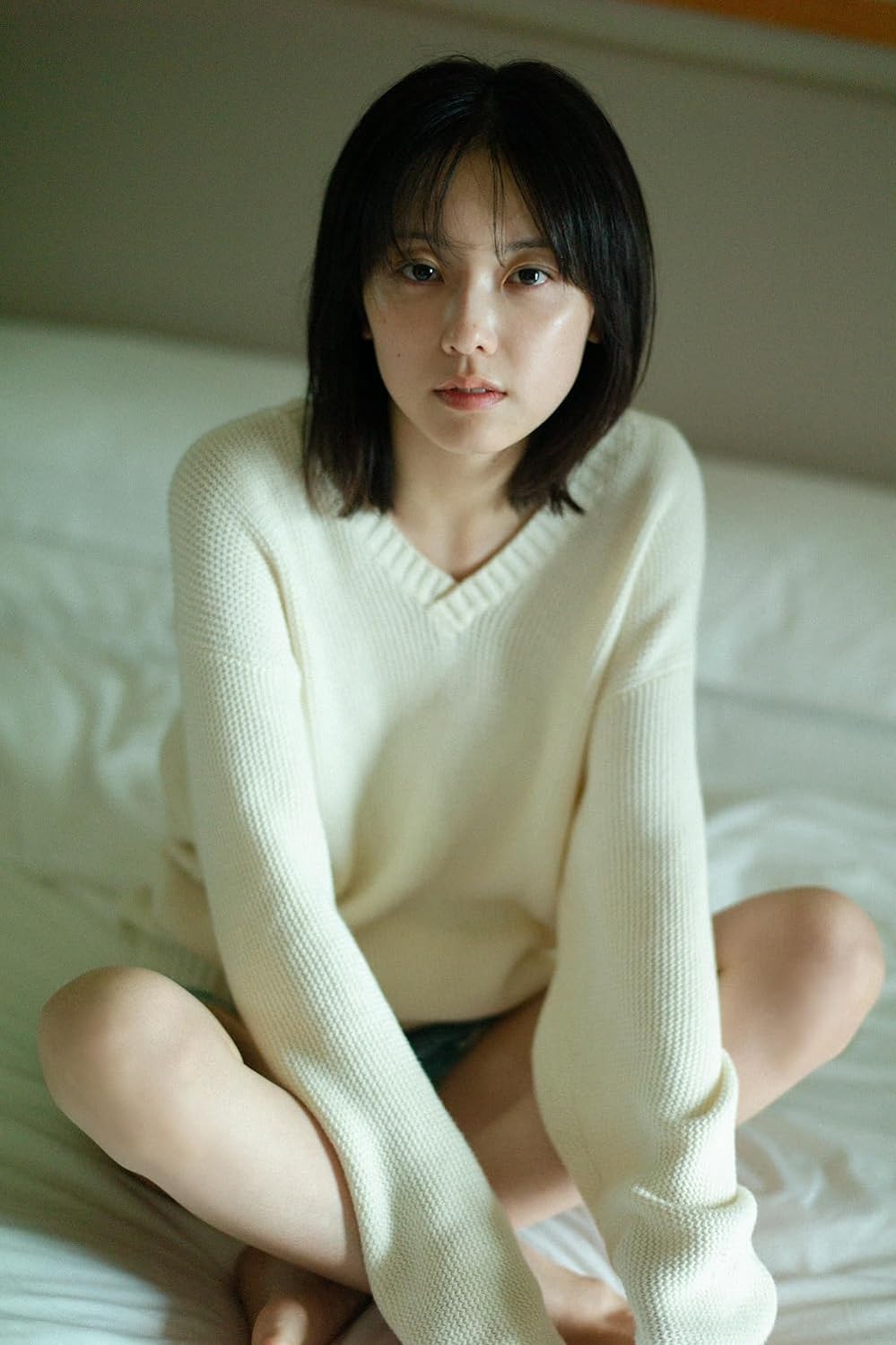 Konatsu Kato Photo Book "Futsukaduki"