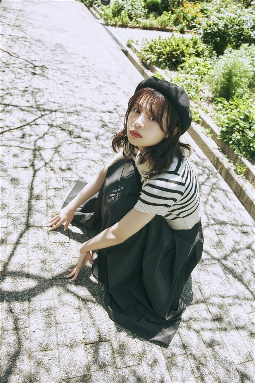 Hinata Homma 2nd Photo Book "Hizashiiro" / AKB48 NGT48
