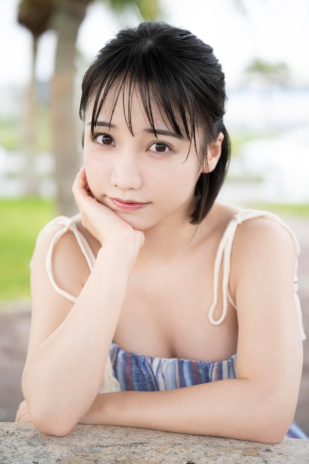 Hanonmayu 1st Photo Book "Darling"