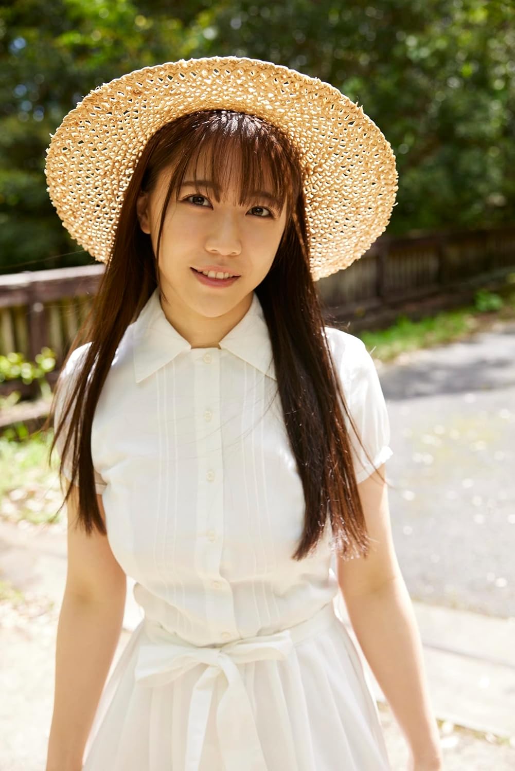 Aoi Ichino Photo Book "aoi kiseki"