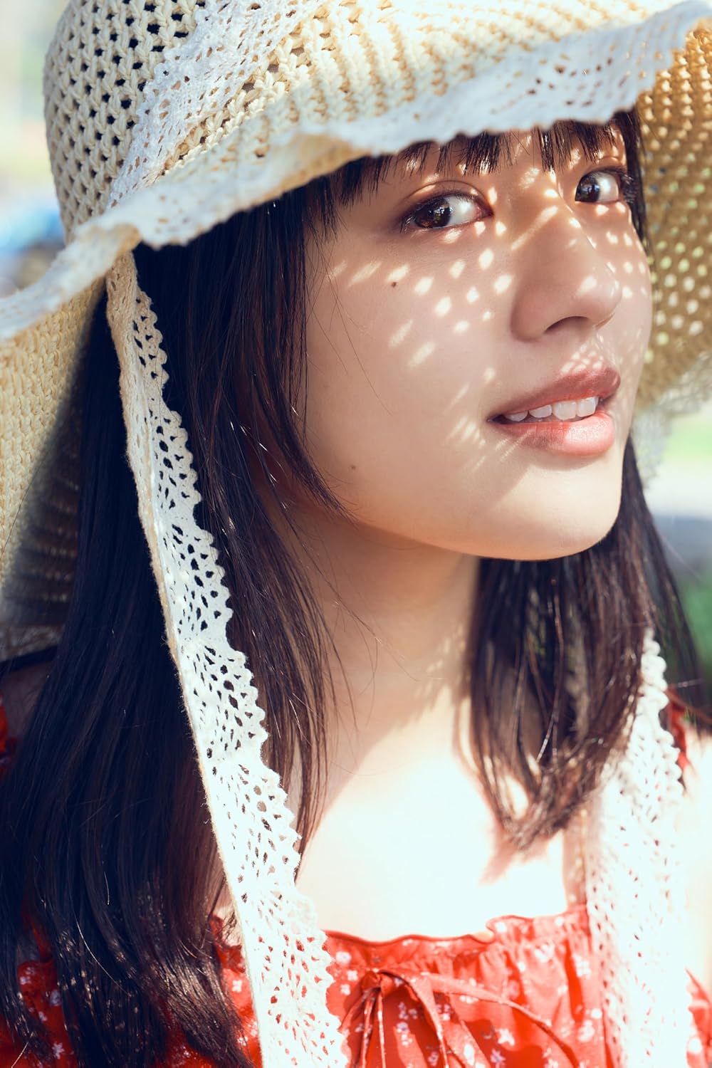 Juri Kosaka 1st Photo Book "nichinichikorekounichi"