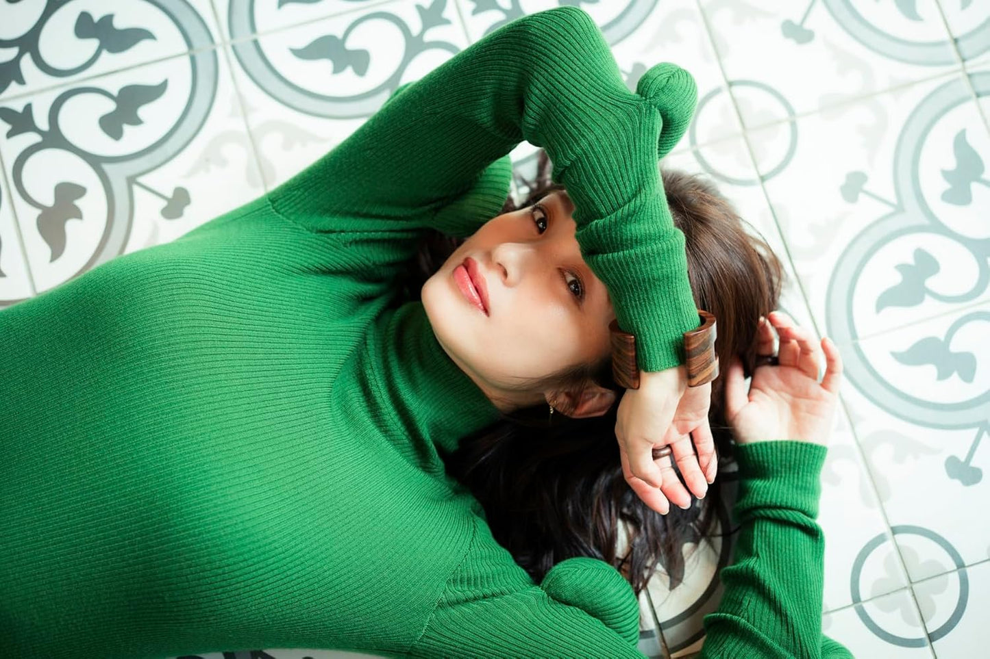 Aya Ueto Photo Book "Midday Reverie"