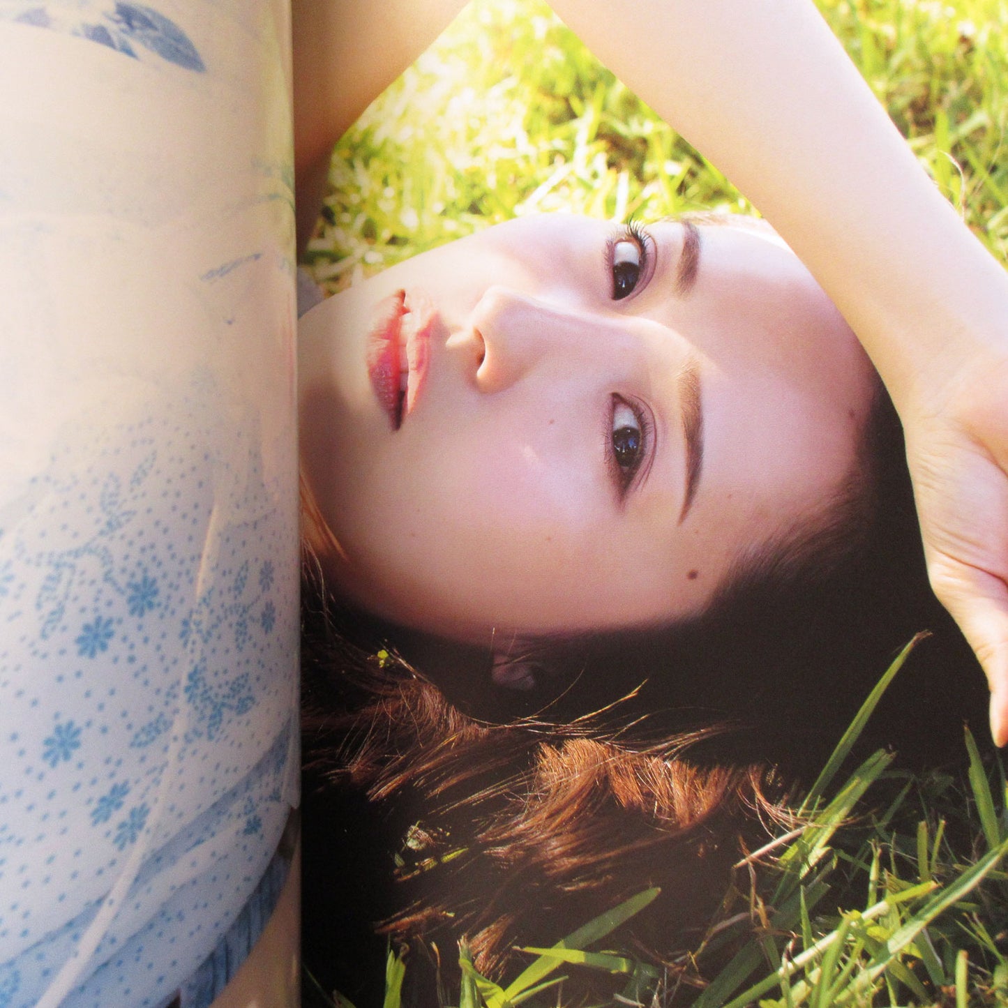 Eto Misa Photo Book 'Hnashi wo kikouka' / Nogizaka46