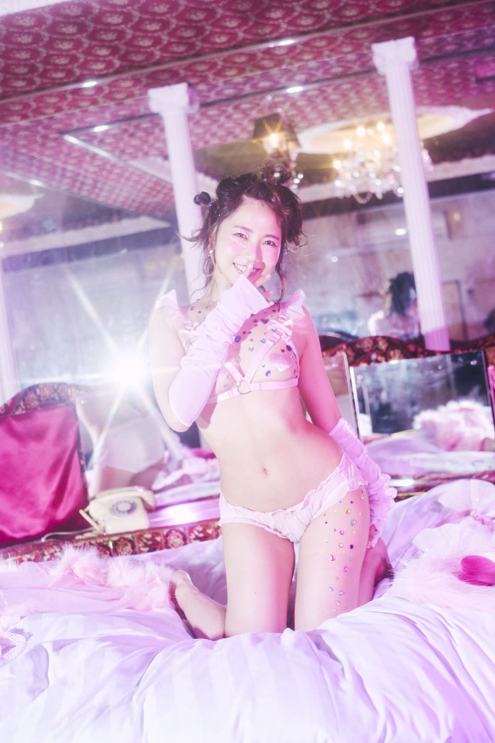 Makoto Toda Photo Book "Makolin is"