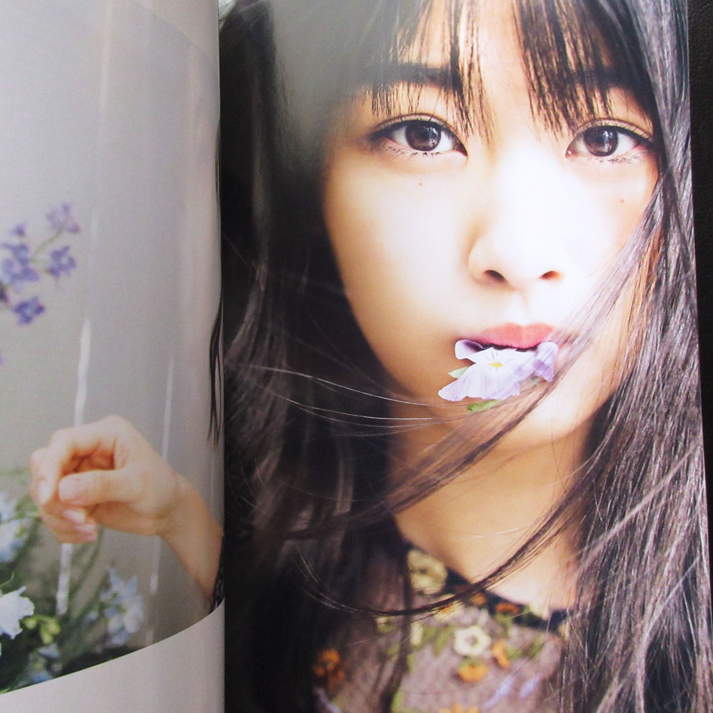 Keyakizaka46 first photo book "21 people's unfinished"