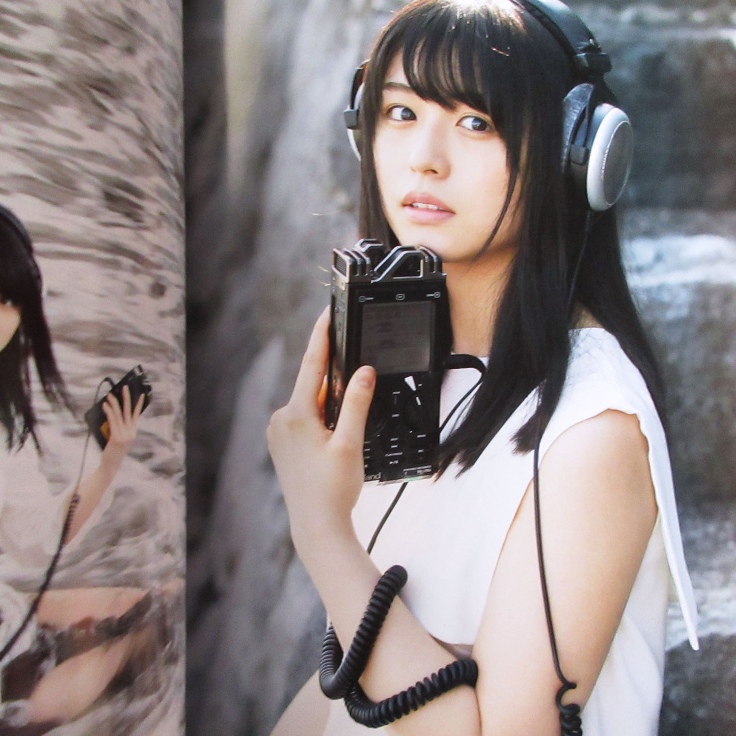 Keyakizaka46 first photo book "21 people's unfinished"