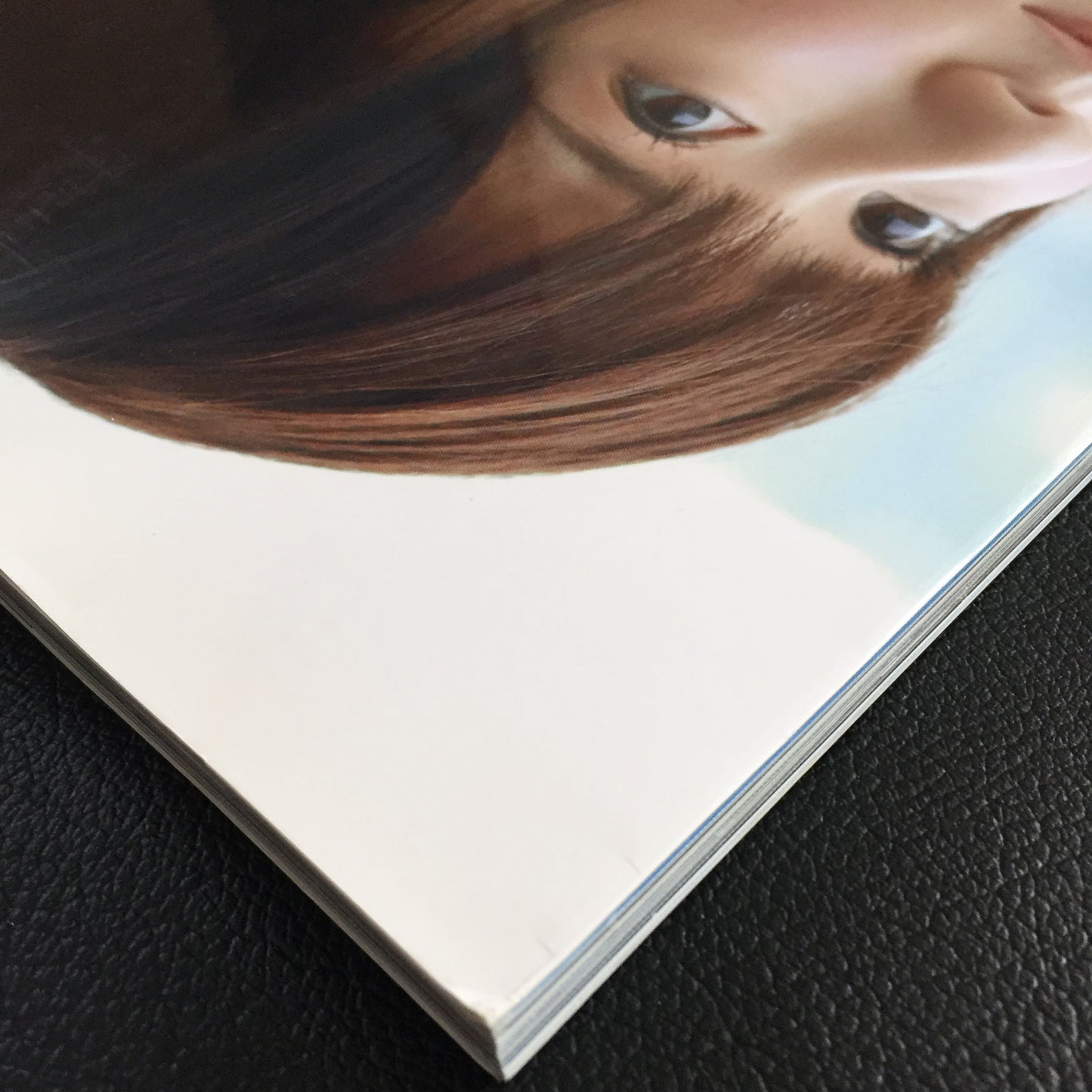 Haruka Shimazaki Photo Book "Paruru komaru" / AKB48
