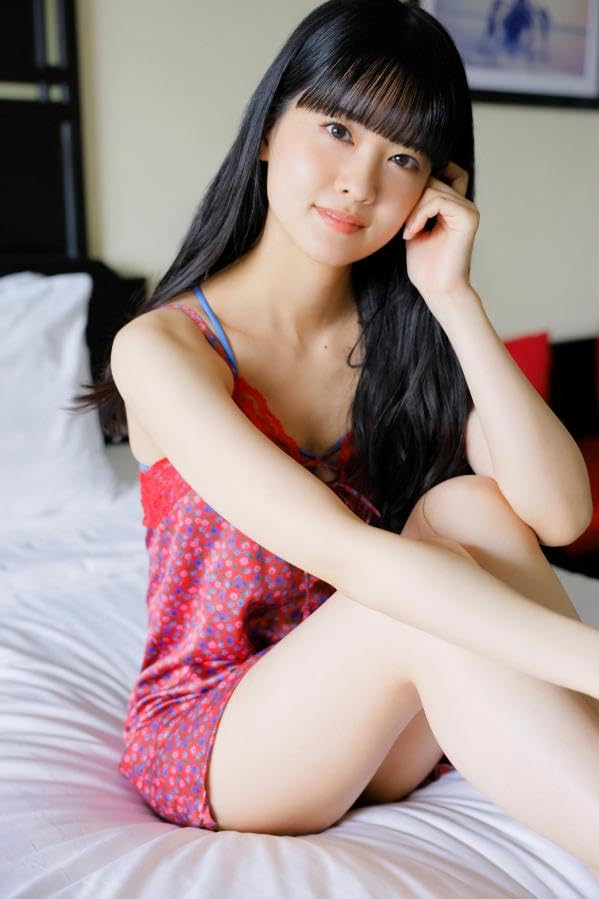 Aguri Onishi Photo Book "LONG VACATION"