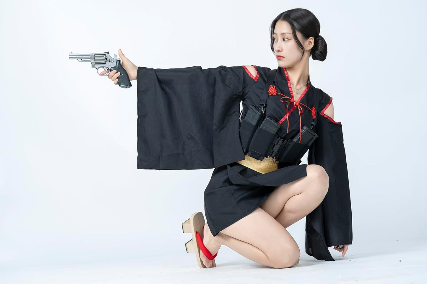 Gun & Girls Armed Girl's Style Photo Book 2025
