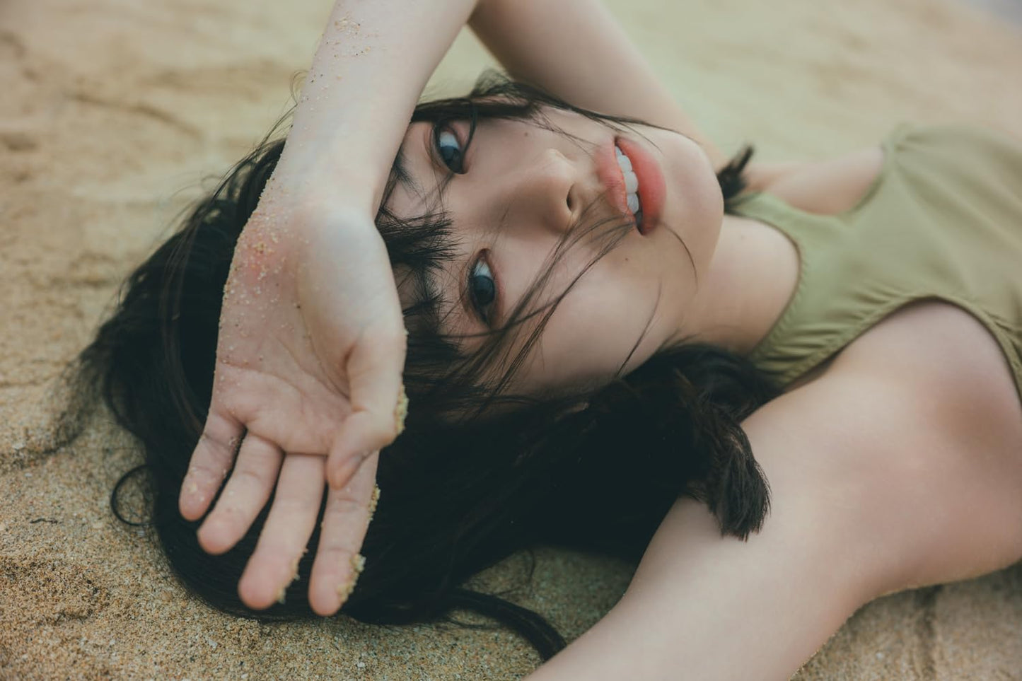 Ayaka Imoto 2nd Photo Book "BEST,"