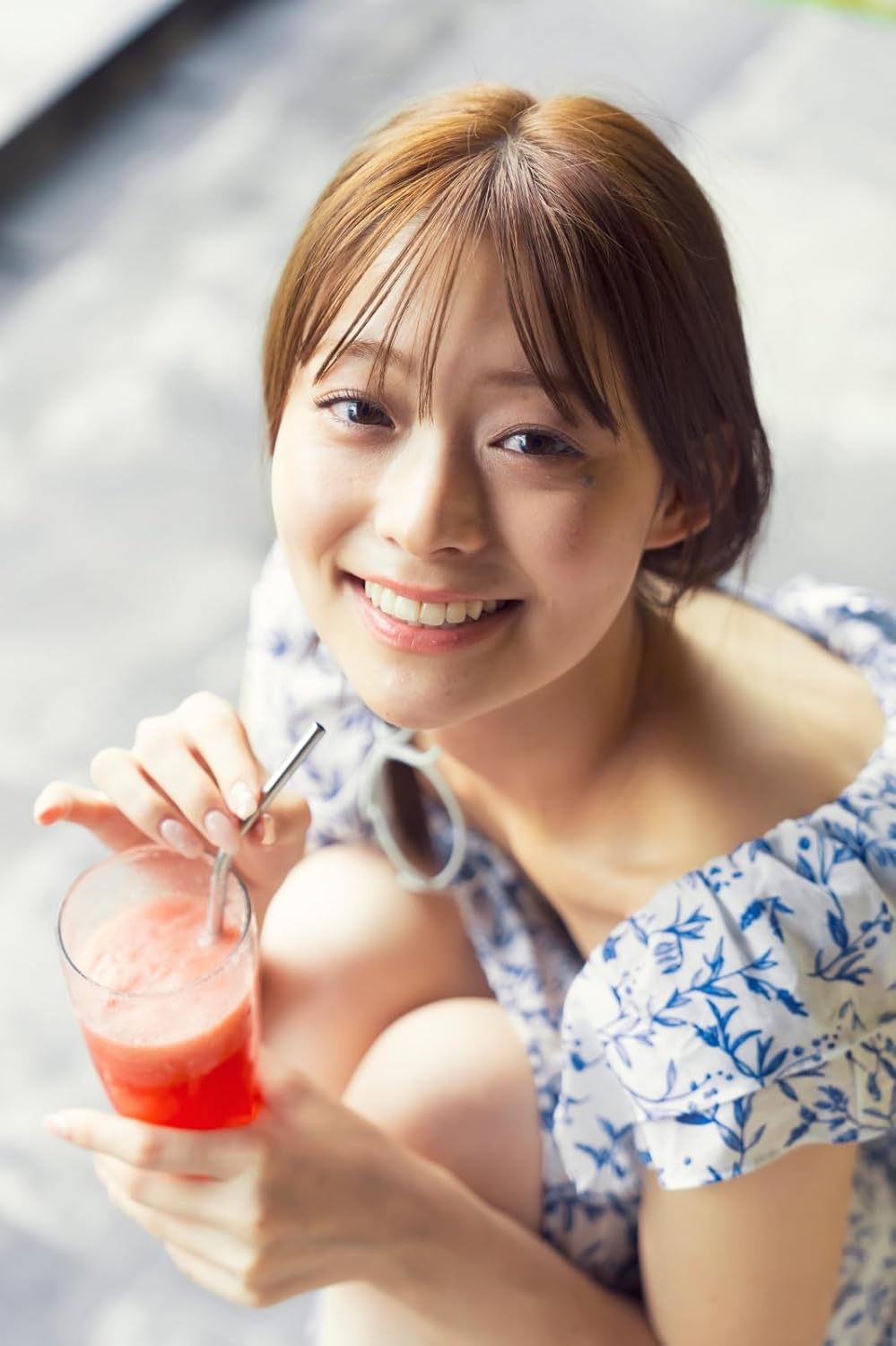 Sakura Tazaki 1st Photo Book "Sakurairo"