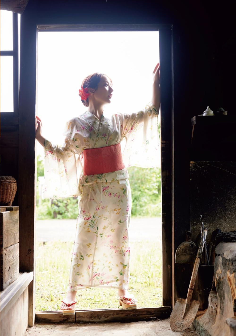 Ema Yano Photo Book "Toumei na Jikan"