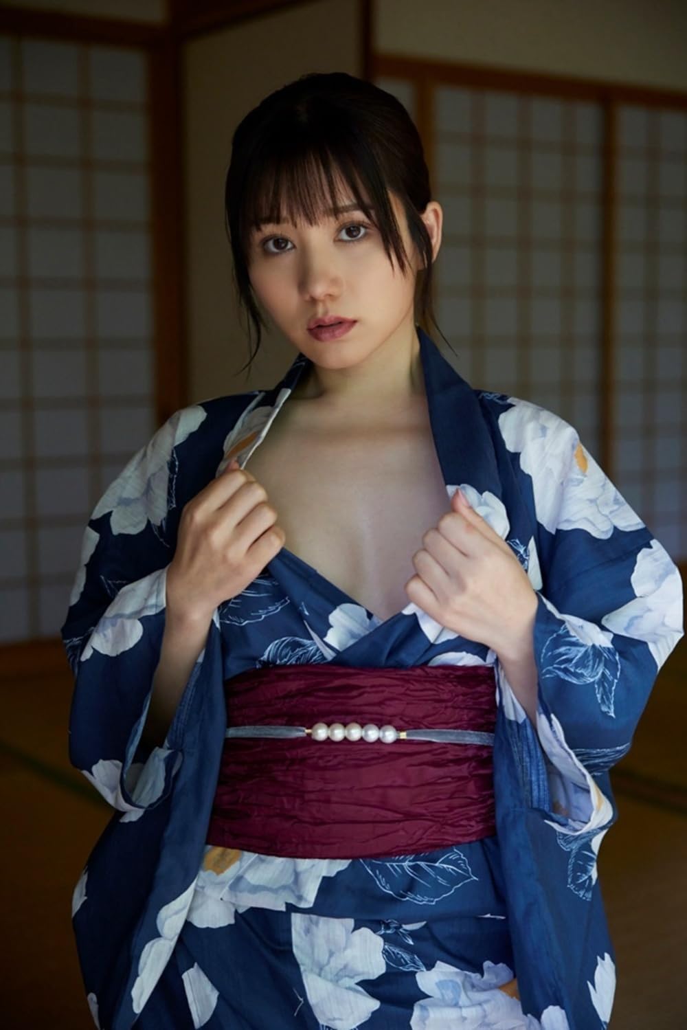 Mei Itsukaichi Photo Book "hatsume "