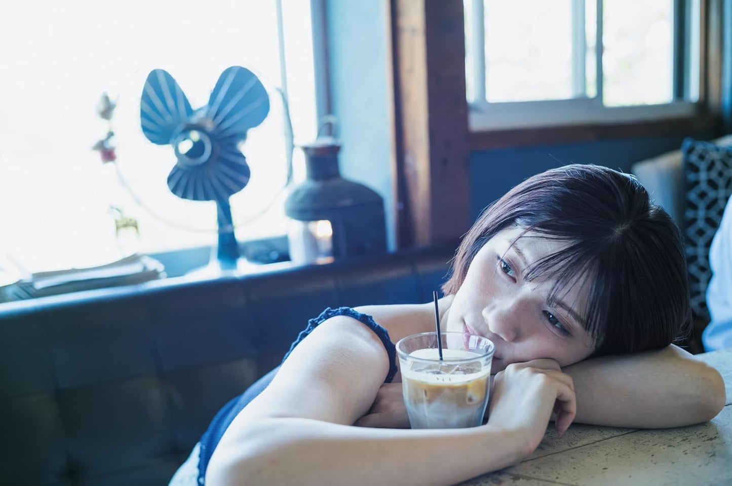 Nozomi Ishihara Photo Book "Utsusemi"
