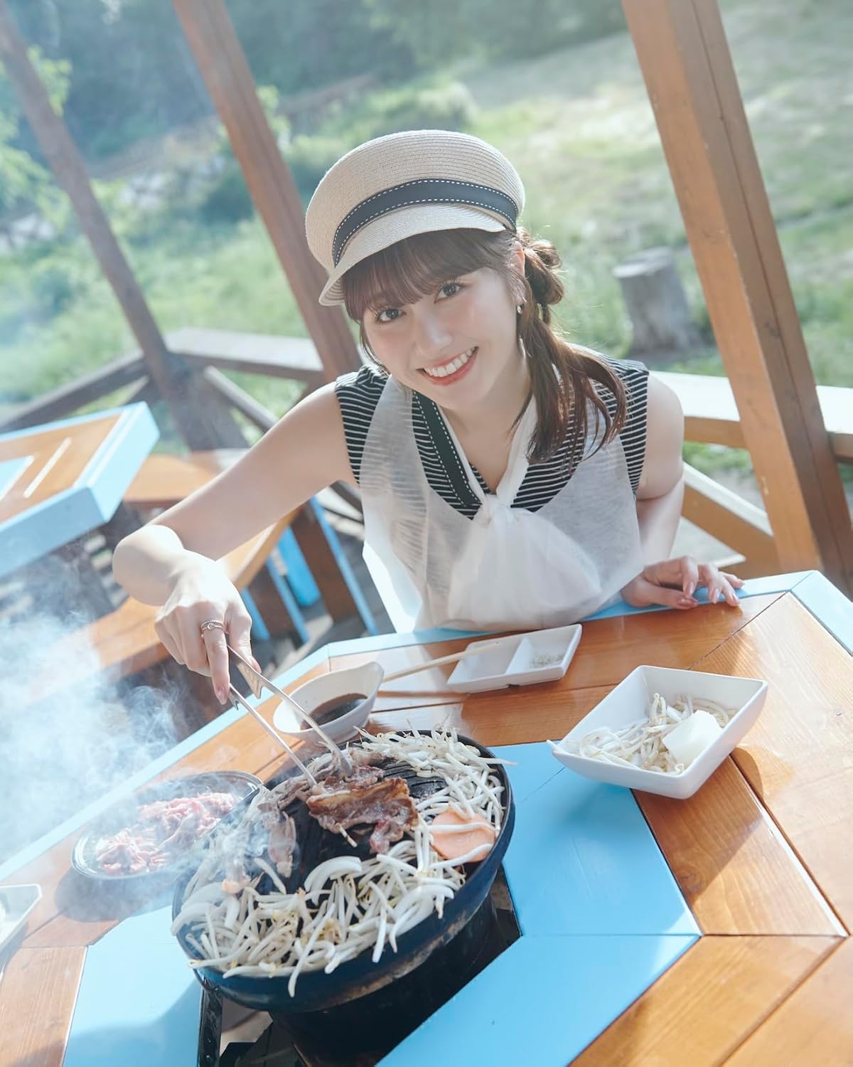 Ayaka Sasaki 1st Photo Book "Perori" / Momoiro Clover Z
