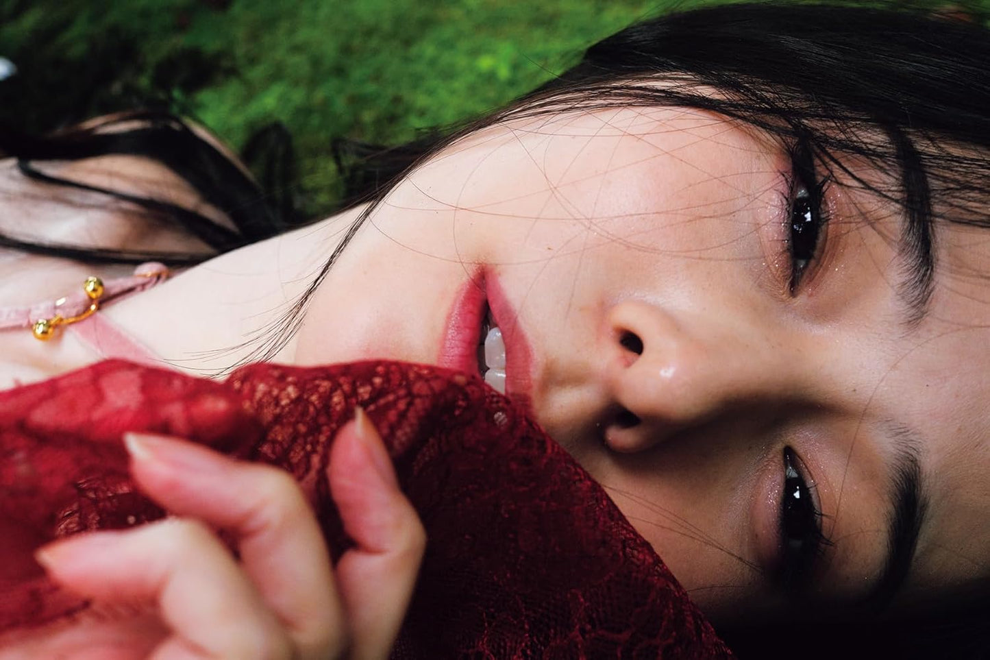 Nene Yoshitaka Photo Book "nene mikkai, kyoto kaihouji"