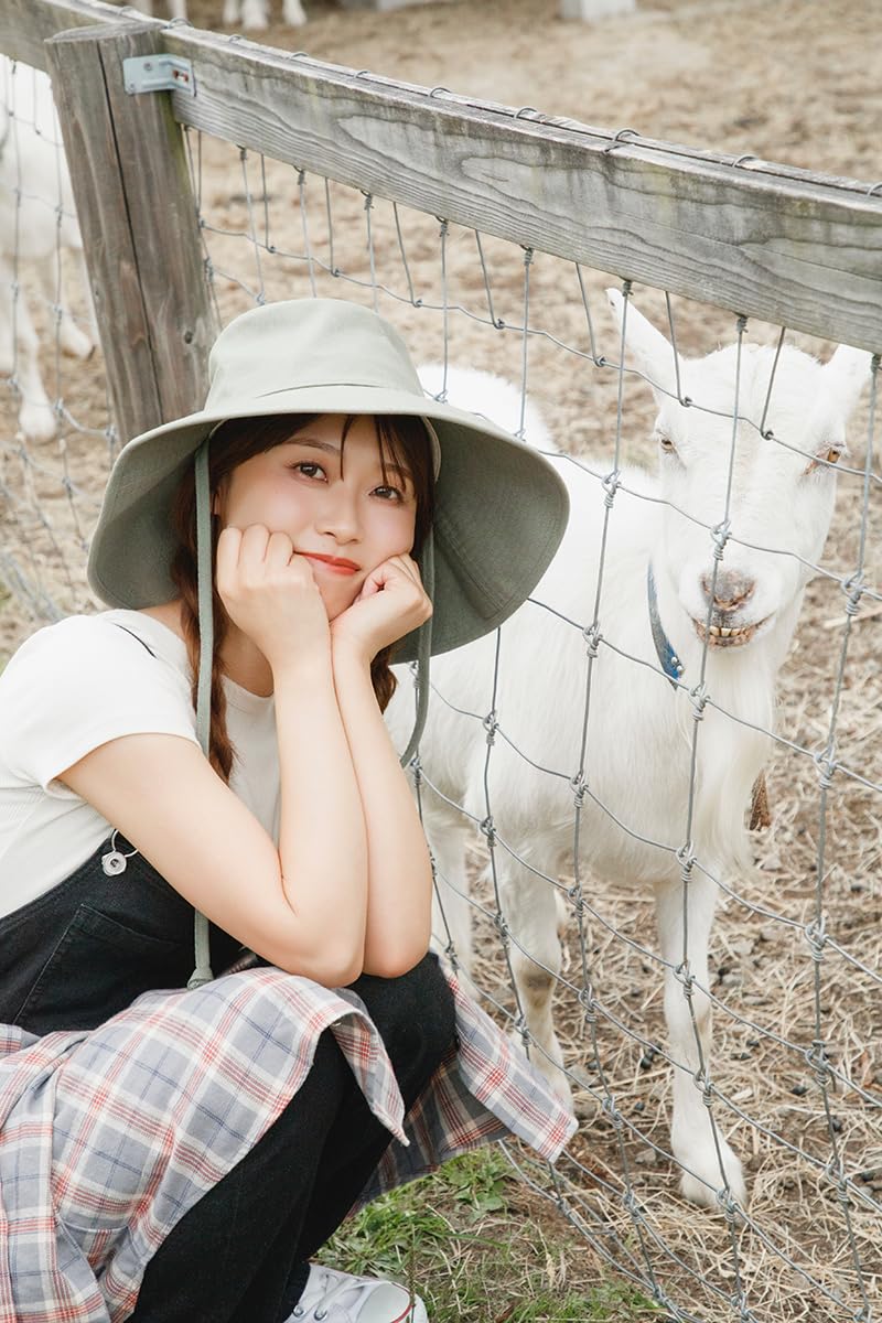 Yuka Nishizawa 1st Photo Book Tailwind