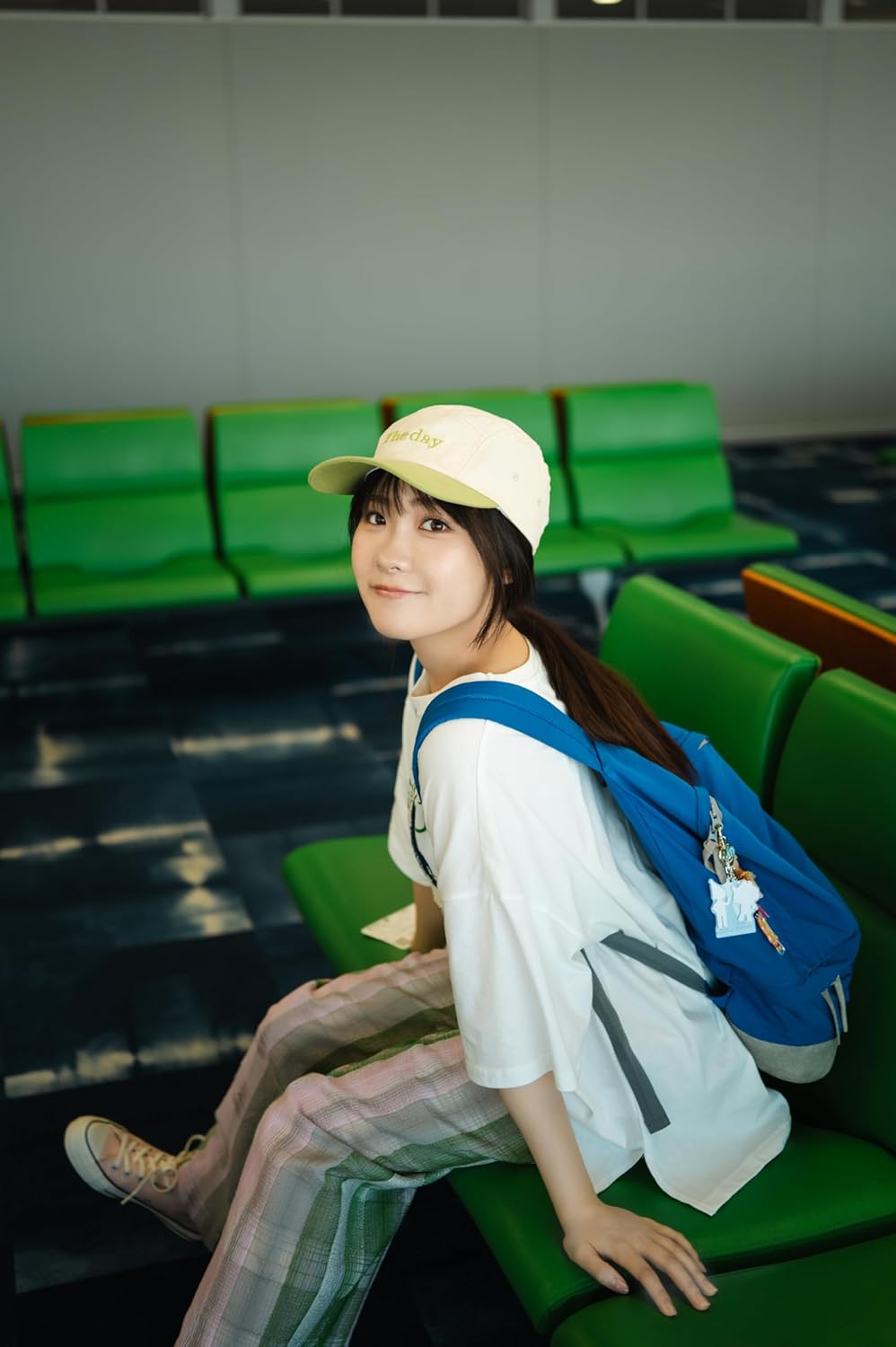 Sakura Sakakura 1st Photo Book Blooming
