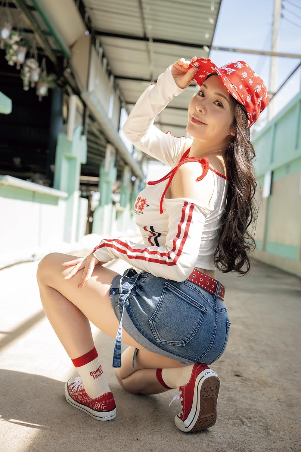 Meguri Photo Book: Meguri Kourin