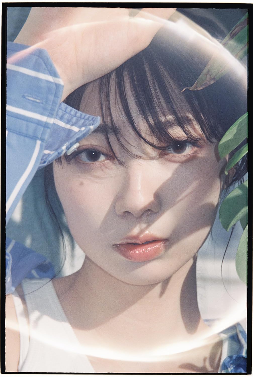 Lica Tsutaya Photo Book "Deichu no Hana"