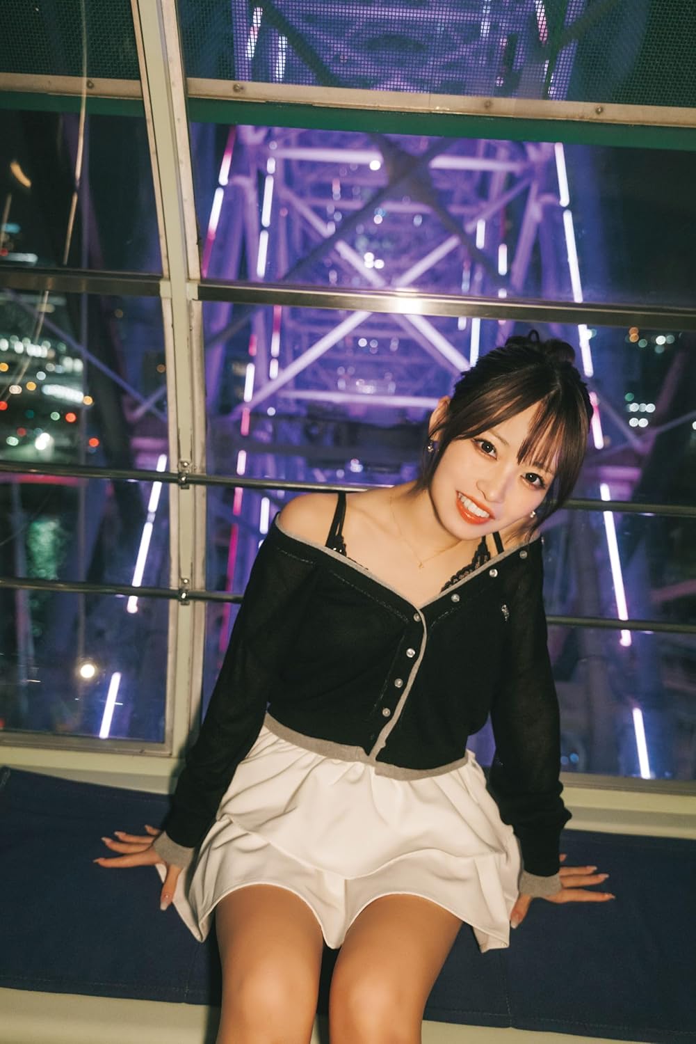 Sayaka Iriuchijima 1st Photo Book "sayakeki hikari"  / AKB48 SKE48