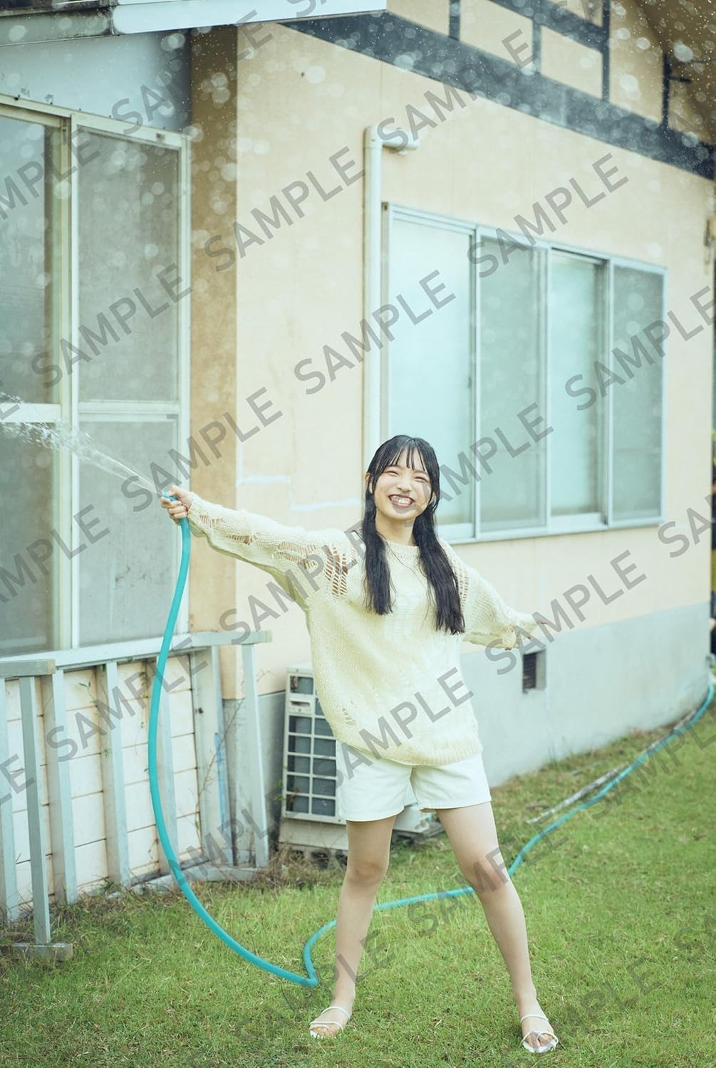 Rio Okamura 1st Photo Book  / AKB48 STU48