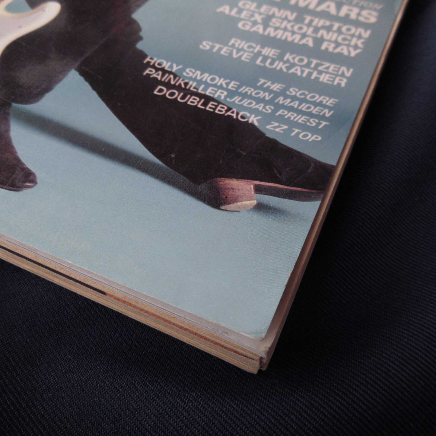 Young Guitar Magazine January 1991